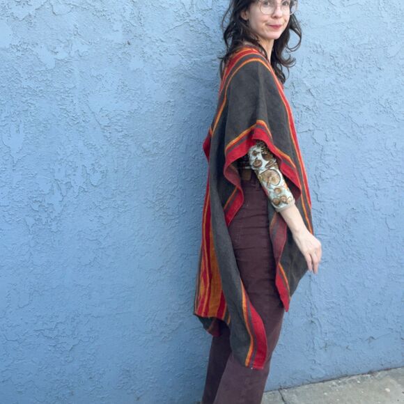 Vintage Poncho Cape Striped Finnish Textile Rug Bohemian decor - Picture 5 of 13